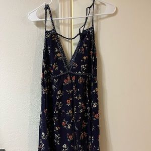 Women’s dress
